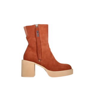 Boots: Nikita - Rust Cow Suede