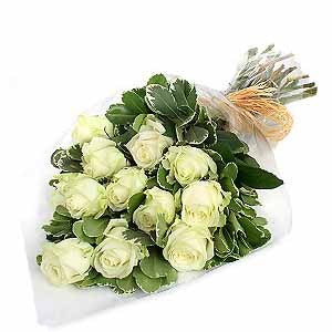 Sympathy Flowers Wellington: White Rose Bouquet | 12 Fresh White Roses Upper Hutt Wellington