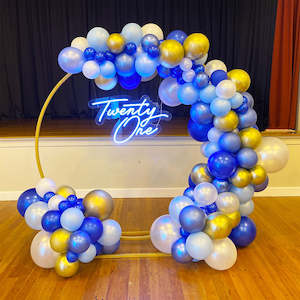 Organic Balloon Garlands Decor: Sapphire Sunset Balloon Frame Backdrop Hire