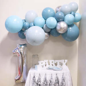 Shark Party: Stormcloud Balloon Garland by Pop Balloons