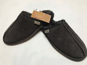 Footwear: Crosby Ugg Buck