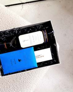 Gift Boxes Nz For Him: Vino + sweets
