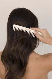 Hair Accessories: Chloe Zara Everyday Comb - Bone