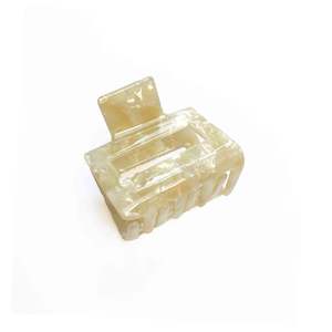 Hair Styling: CLAW CLIP SMALL- Buttermilk Bonnie in Cappuccino