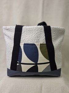 Products: B&B City Tote - Blue and Green should always be seen feat. Orla Kiely - Burlap & Bright