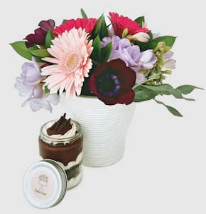 Cake Jar and Posy Pot