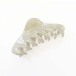 Georgia in Classic Pearl