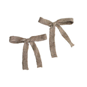 Last Pieces: Gala Knitted Bows in Honey Oatmeal