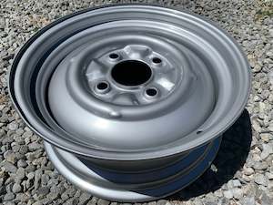 Mag Wheels: Stock wheel 15x5.5" 4 Lug Smoothie