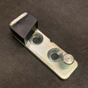 Body Trim: Rear Hatch Striker Plate, Kombi 1968-79