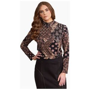 Vassalli: long sleeve round neck Halo