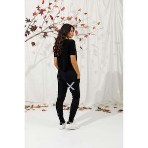 Home Lee: Alpine Apartment pants Black/Lilac X