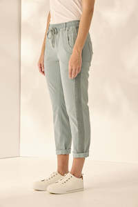 Jeans: Zane boyfriend jean with tape seamist