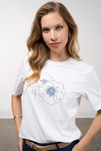 Sweatshirts And Tee Shirts: Outro tee Poetic