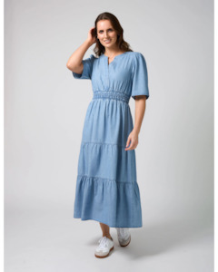 Stella Gemma: Vittoria dress light wash