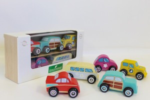 Products: Beach Car Set chalk + cheese