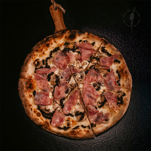Pizzas: Tartufo & Cotto