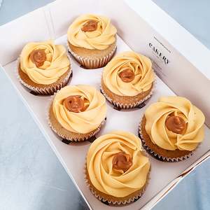 Ready Today Tomorrow: Salted Caramel Cupcakes