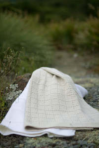 Lisa F Patterns: Lisa F Square Block Blanket BC07