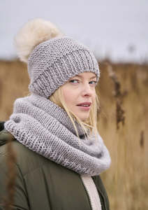 Knitting Kits Beanie and Cowl