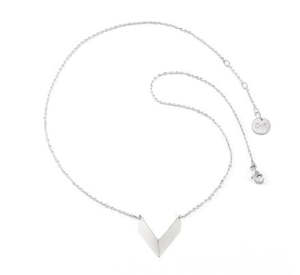Silver Chains: Chevron Necklace - SS