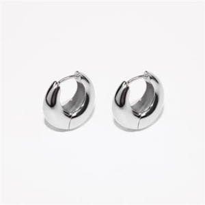 Crescent Shaped Huggie Earrings - SS - 17mm