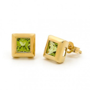 9ct Yellow Gold Peridot Square Studs