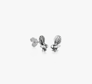 Evolve: Fantail Studs (Special Friend)