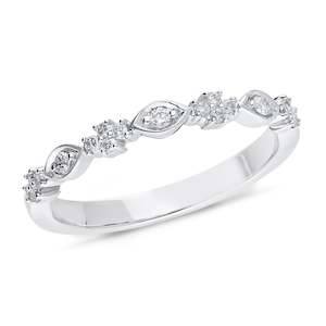 The Indira - Round Brilliant Cut Diamond Band Ring