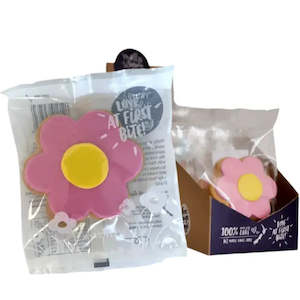 Helpful Things: Daisy Cookie - by Molly Woppy