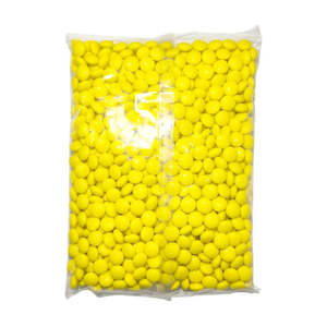Chocolates: Yellow Chocolate Pebbles (1kg Bag)
