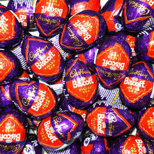 Chocolates: Biscoff Filled Egg 32g