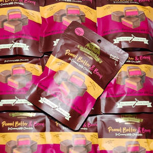 Chocolates: Peanut Butter & Berry In Milk Chocolate 130g