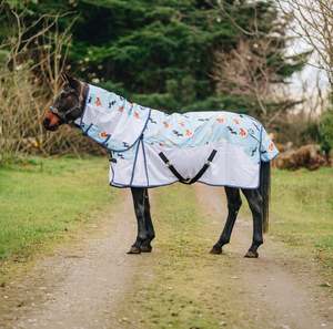 Horse Between Rugs: 1200D No Fill Mesh Sided Cow Print Detachable