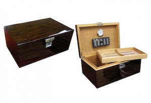 Humidors Desktop Large: The Princeton Ebony Desktop Humidor (~130 count)