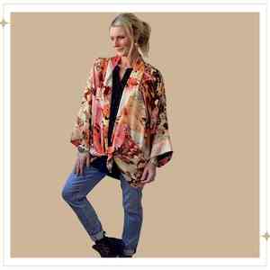 Kimonos: SOLACE Kimono - Chrysalis