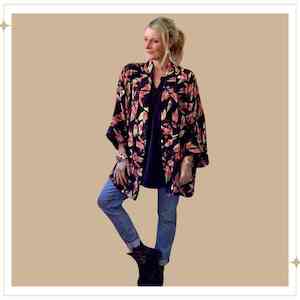 Kimonos: SOLACE Kimono - Myrtle