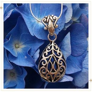 Necklaces And Pendants: ALDUMEA - Silver Filigree Pendant & Chain
