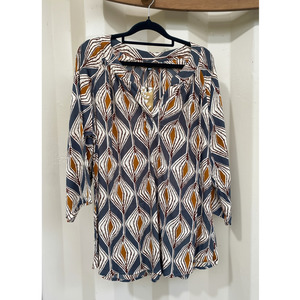 Tops: Jamila - Lantern