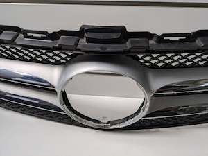 Genuine Front Bumper Grill Mercedes Benz C Class W205 2014 - 2018 Used