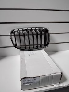 Bmw Parts: Genuine RH Grill BMW 1 series F20 F21 2011-2015 Pre LCI Brand NEW