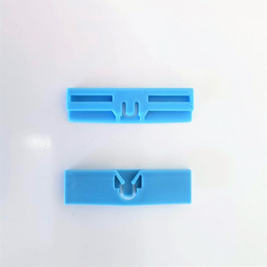 Products: Toyota Windscreen Clip - CC570176