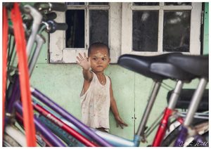 People: Wave, Dela, Yangon, Myanmar