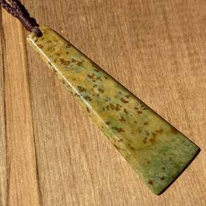 Kokopu Pounamu Toki Pendant