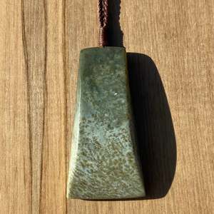 Kokopu Pounamu Pendant