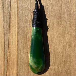 Pounamu Roimata Pendants: Marsden Flower Jade Bound Roimata
