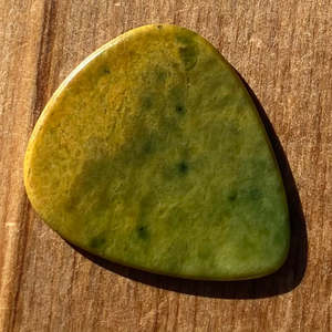 Flower Jade: Marsden Flower Pounamu Guitar Pick