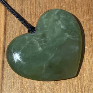 Kahurangi: Kahurangi Pounamu Heart - Small