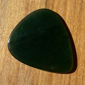 Kahurangi: Pounamu Guitar Pick - Kahurangi