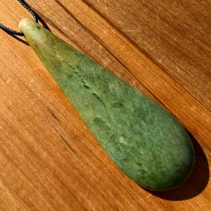 Marsden Flower Jade Roimata Pendant